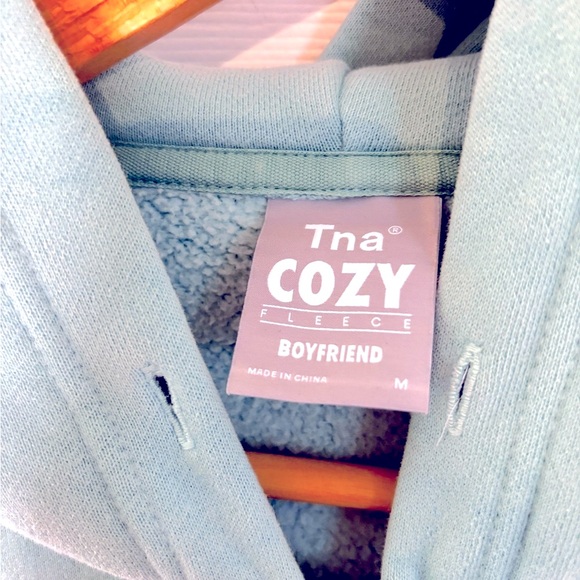 Aritzia Cozy AF Boyfriend Zip up Hoodie - Picture 2 of 3